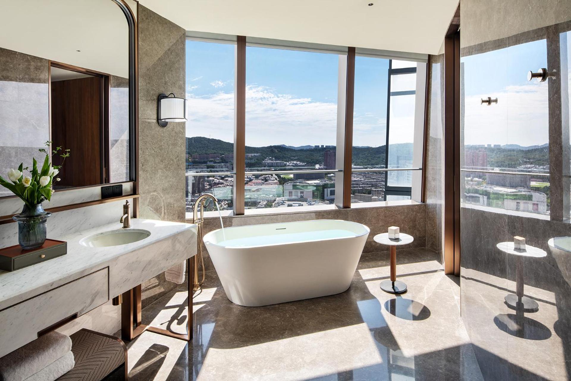 Four Seasons Hotel Dalian Buitenkant foto