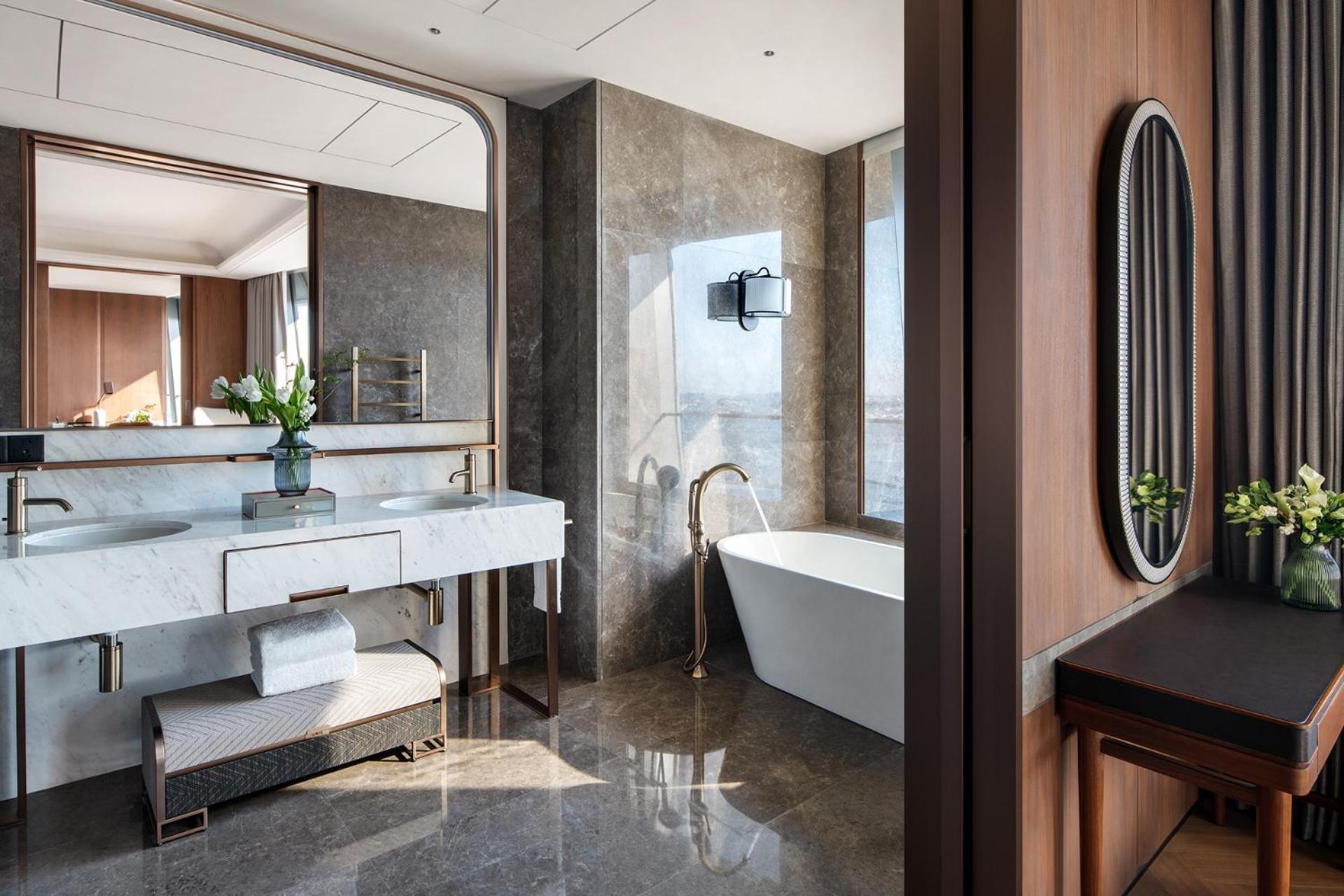 Four Seasons Hotel Dalian Buitenkant foto